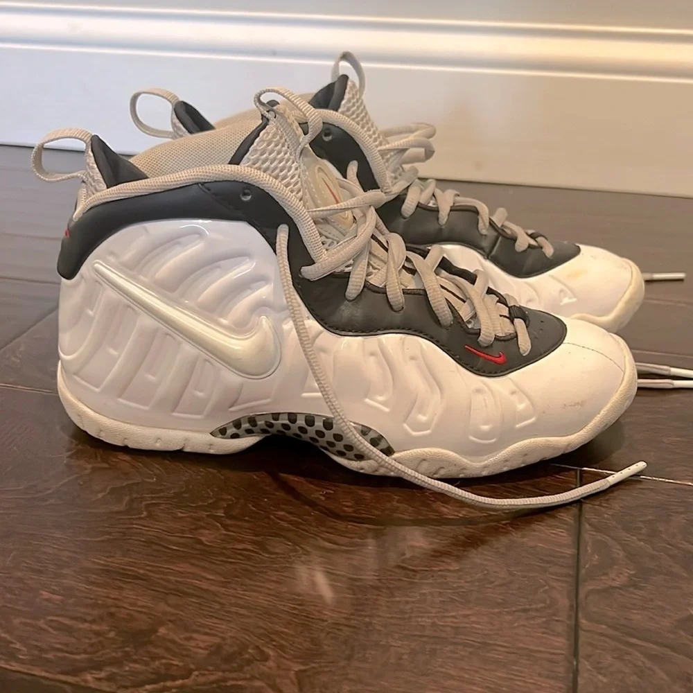 Nike Air Foamposite Pro 5-5 Y